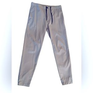 Theory Terrance Neoteric Pant. Size S. Ivory Color. Excellent condition.Like new
